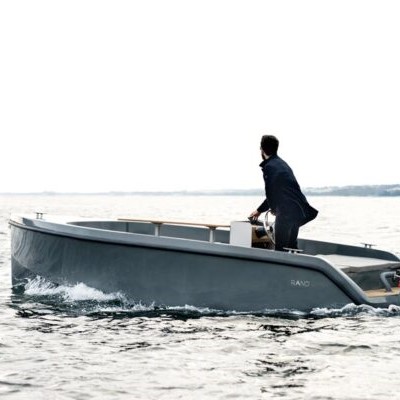 Formule location vélo électrique et bateau électrique GoBoat 8 places